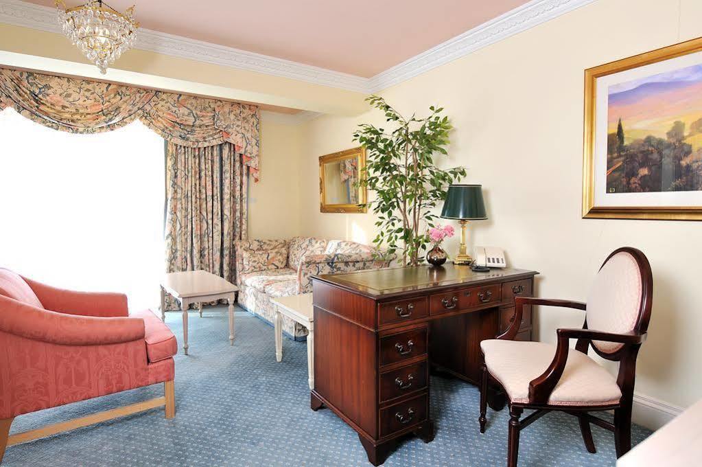 The Walnut Tree Hotel Bridgwater Ngoại thất bức ảnh
